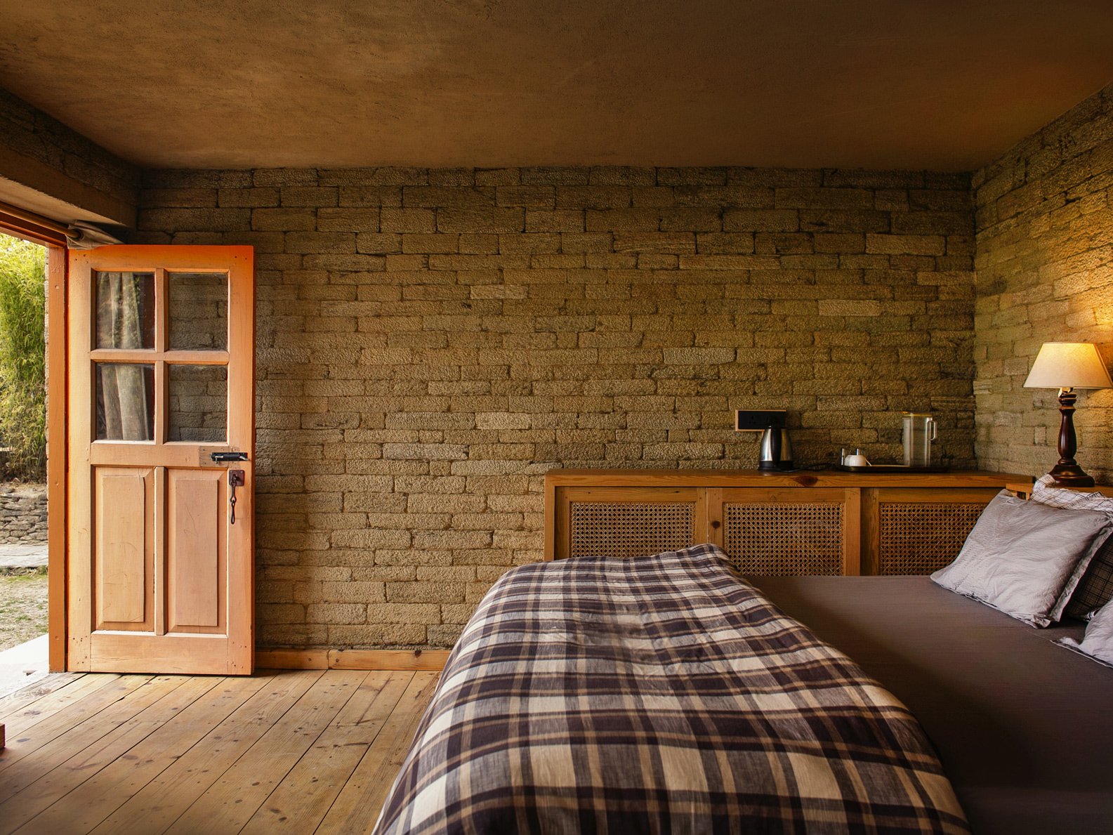 oak chalet mukteshwar homestay bedroom view
